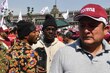 Sólo vine por los mil pesos que me dieron: "simpatizantes" en el arranque de campaña en el Zócalo