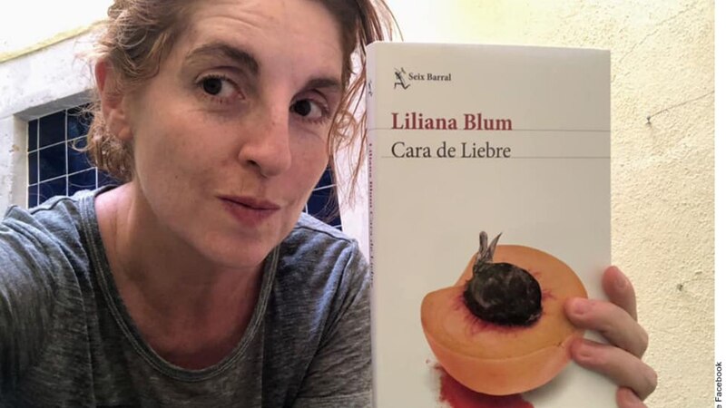 Liliana Blum presenta su libro "Cara de Liebre"