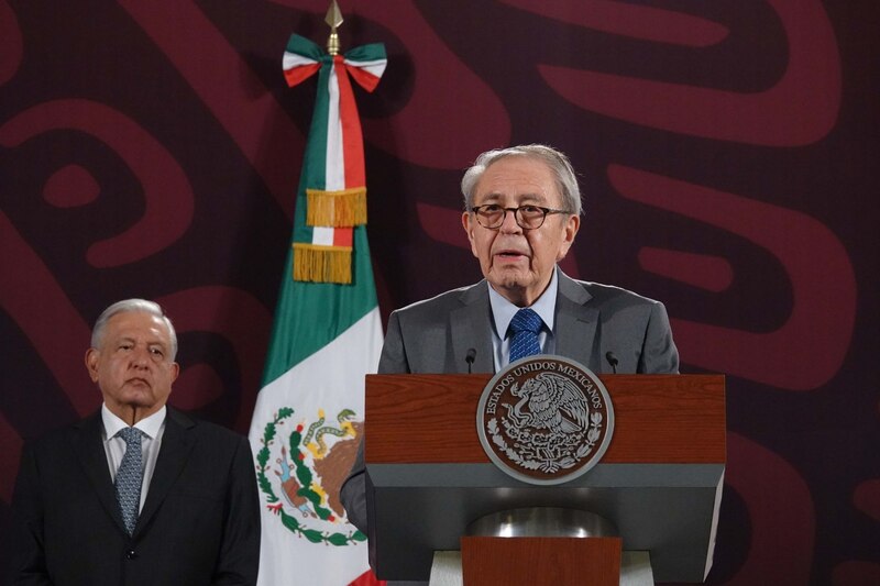El presidente Andrés Manuel López Obrador encabeza la ceremonia del 106 aniversario de la Constitución Política de los Estados Unidos Mexicanos.
