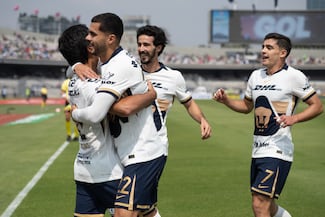 Macías lidera goleada de Pumas y enciende la esperanza del Play-In