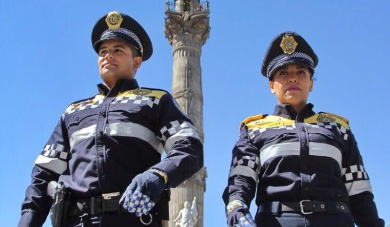Policías en la Ciudad de México
