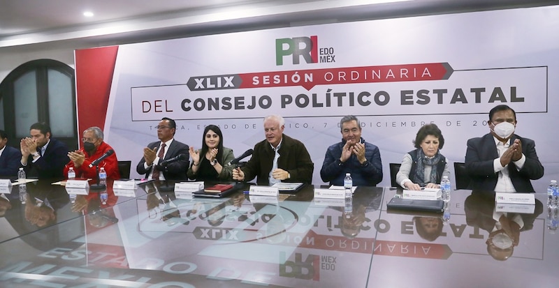 Reunión del Consejo Político Estatal del PRI en el Estado de México