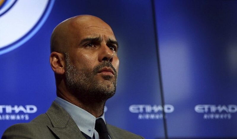 Pep Guardiola, entrenador del Manchester City, en una rueda de prensa.