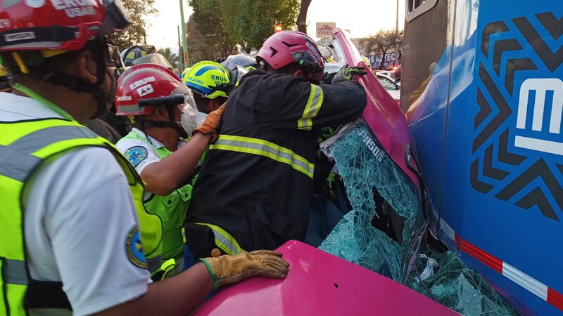 Accidente de autobús en México deja varios heridos