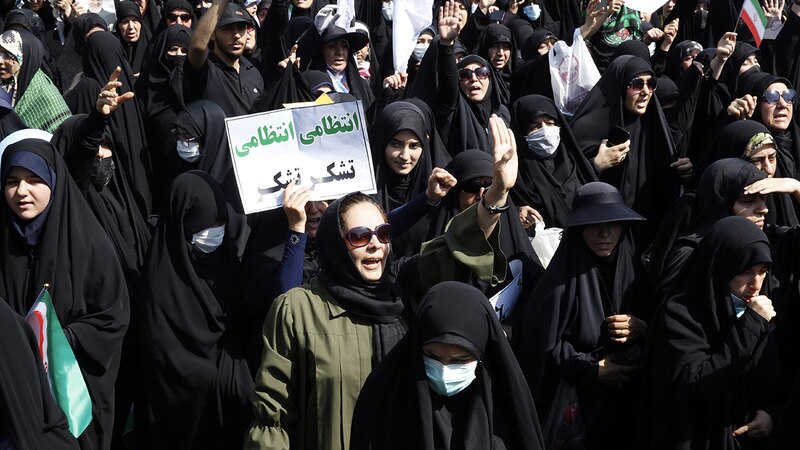 Protesta de mujeres en Irán