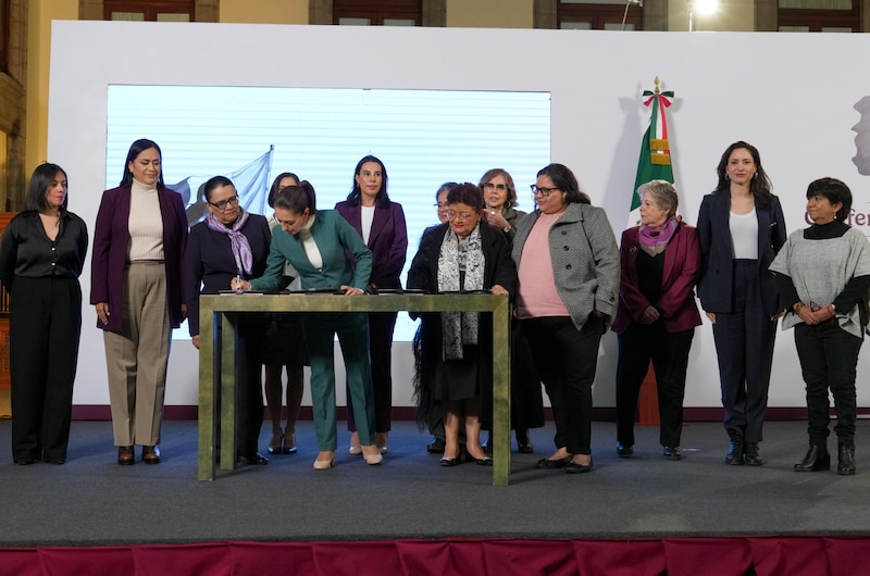 Mujeres líderes en México firman acuerdo por la igualdad de género