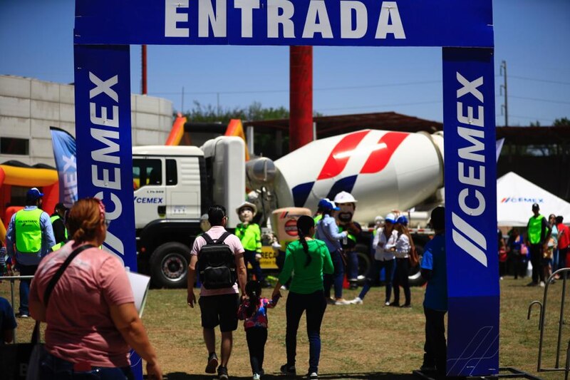 Entrada a la Planta de CEMEX