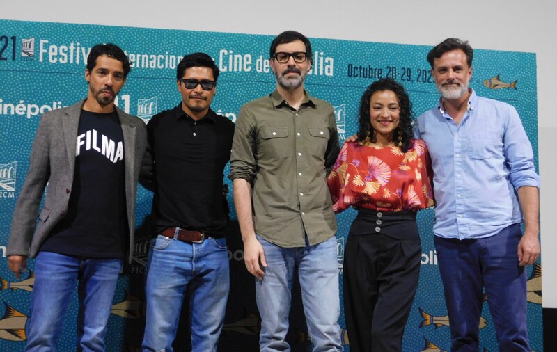 Actores y actrices en la alfombra roja del Festival Internacional de Cine de Morelia