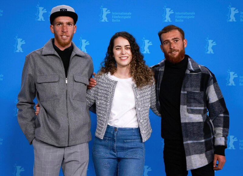 Actores de la película "As Far as I Can Walk" en la alfombra roja del Festival de Cine de Berlín