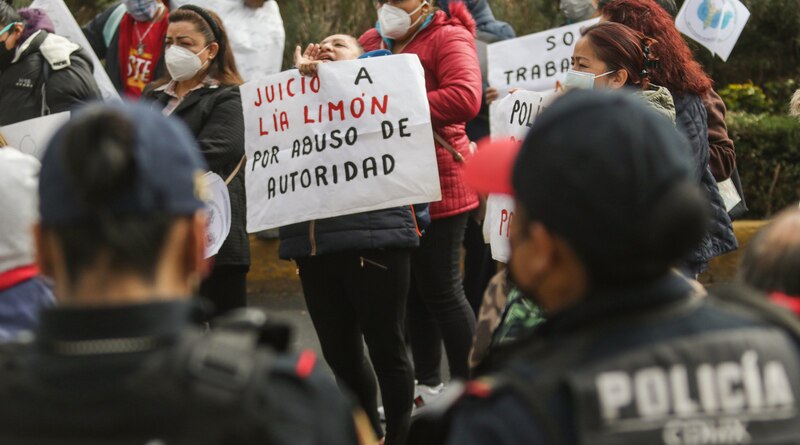 Protesta contra Lía Limón por abuso de autoridad