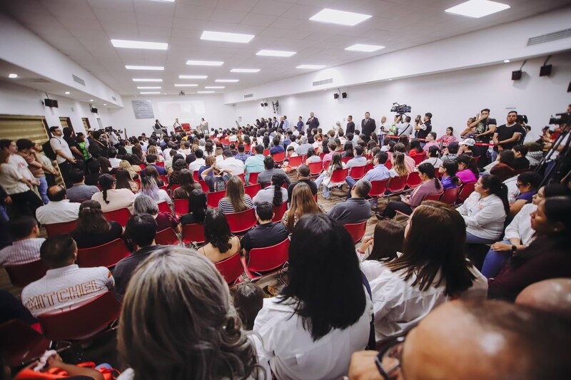 Conferencia sobre el futuro de la educación en México