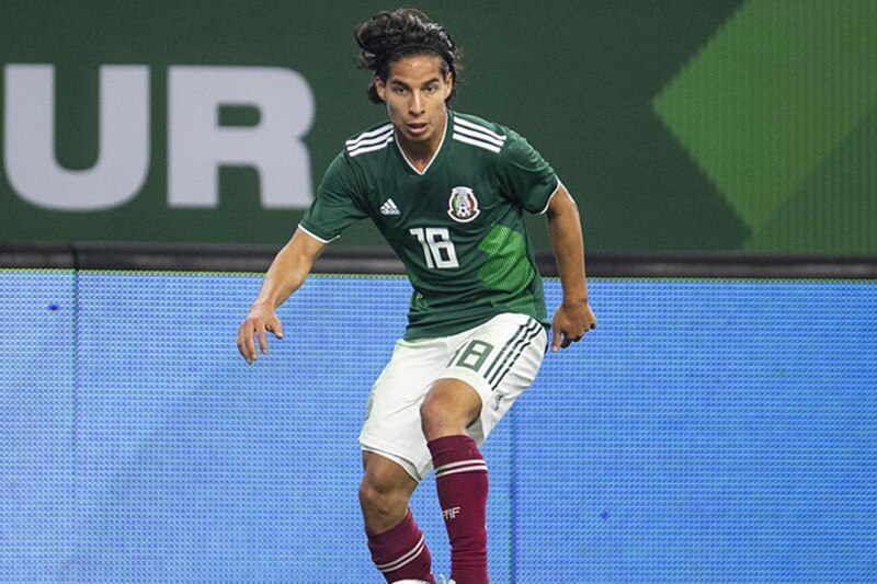 El futbolista mexicano Diego Lainez es una de las jóvenes promesas del fútbol mundial.