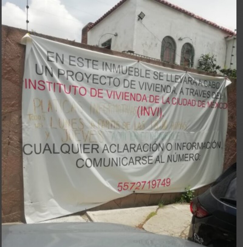 Title: Anuncio de un proyecto de vivienda en la Ciudad de México