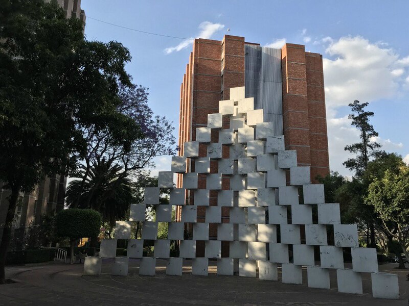 Escultura UNAM
