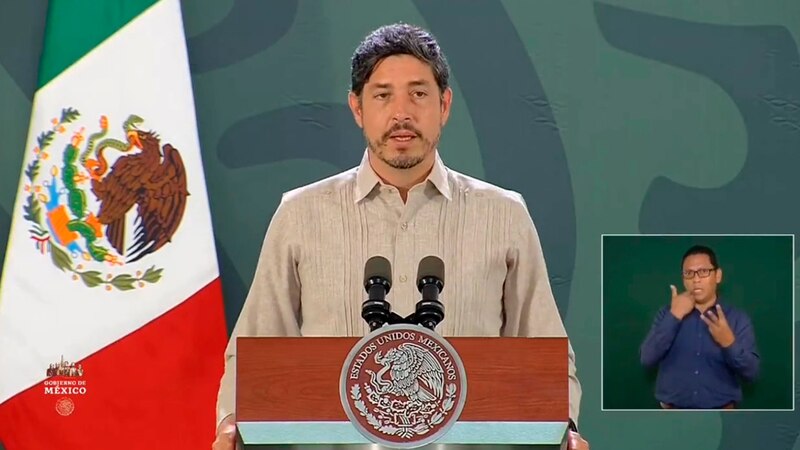 El Presidente de México, Andrés Manuel López Obrador, da un discurso en una conferencia de prensa.