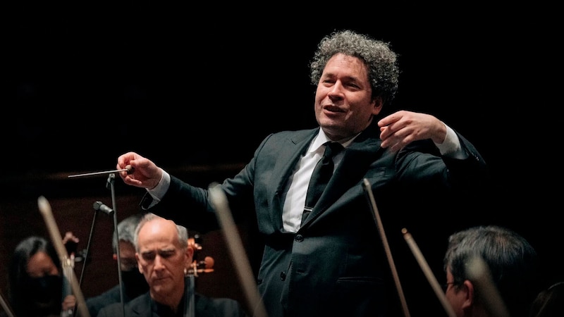 Gustavo Dudamel dirige la Orquesta Sinfónica de Los Ángeles