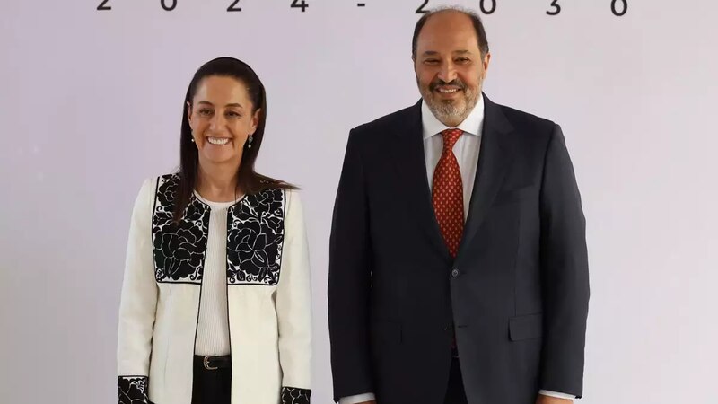 AMLO y Ebrard se reúnen para discutir la agenda bilateral México-Estados Unidos