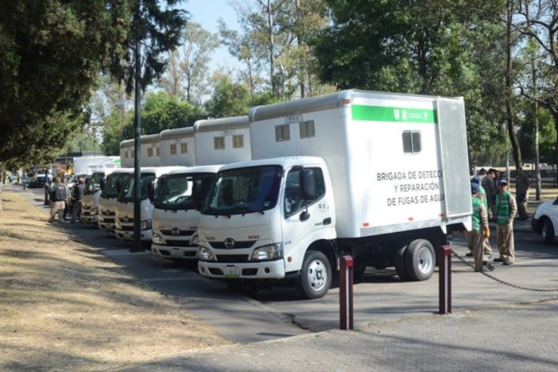 Brigada de detección y reparación de fugas de agua