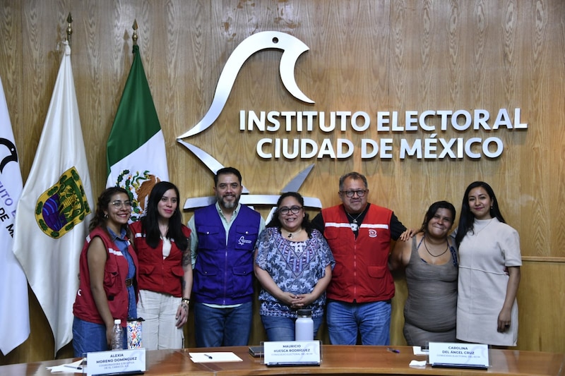 Title:
- Reunión de trabajo del Instituto Electoral de la Ciudad de México