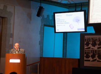 Luis Fernando Lara: la ortografía ofrece la posibilidad de entendernos en el presente