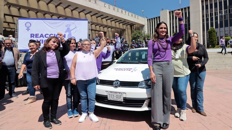 Mujeres protestan contra la violencia de género en México