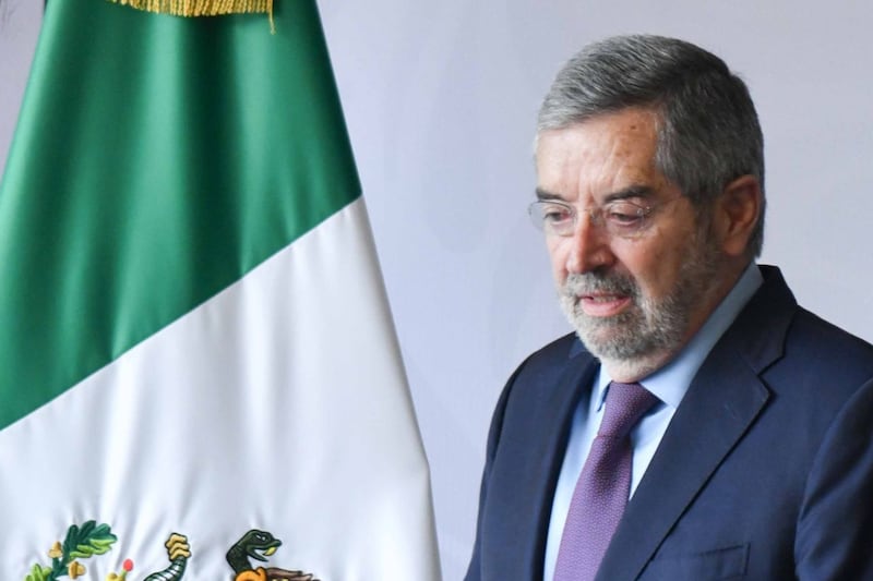 Juan Ramón de la Fuente. El Canciller respondió a los comentarios del presidente estadounidense, Donald Trump, sobre reemplazar el tratado con acuerdos bilaterales.