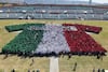 México gana Guinness World Record con la imagen humana de la camiseta de futbol más grande del mundo