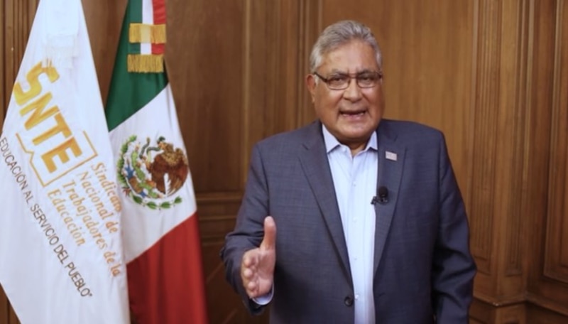 El líder del SNTE, Alfonso Cepeda Salas, habla sobre la educación en México