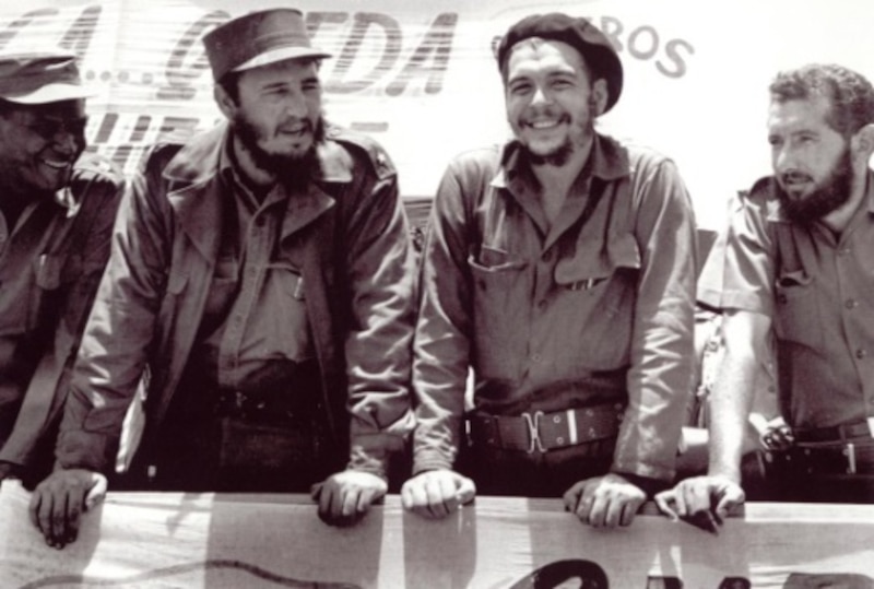 Fidel Castro y el Che Guevara