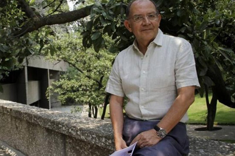 El escritor mexicano Carlos Fuentes