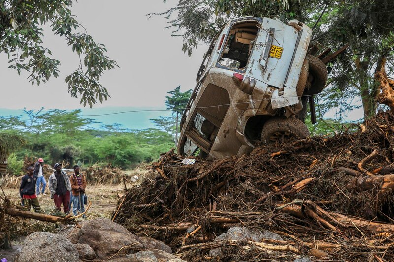 Inundaciones en Kenia dejan un saldo de destrucción y muerte