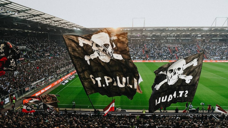 Aficionados del St. Pauli en el estadio