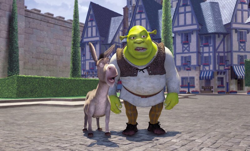 Shrek y Burro en el pueblo