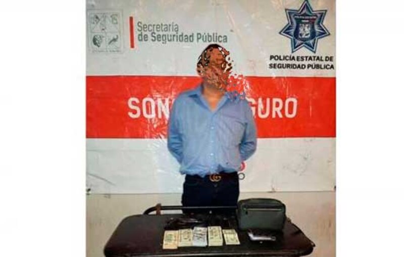 Detienen a presunto narcomenudista con droga y dinero en efectivo