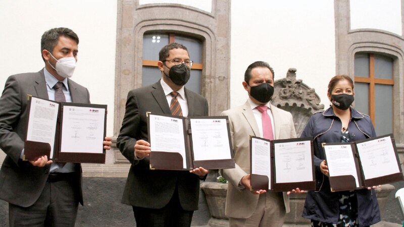 Firma de convenio entre la SEP y el gobierno de Hidalgo