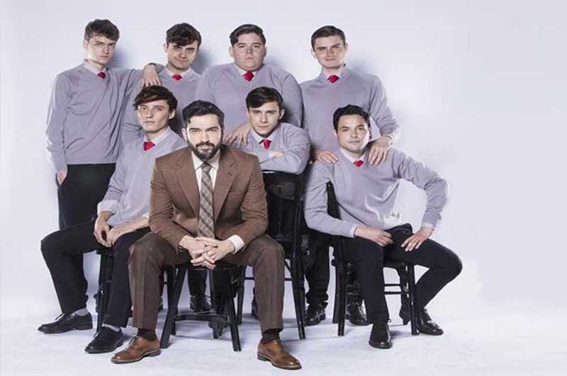 Los 8 clones