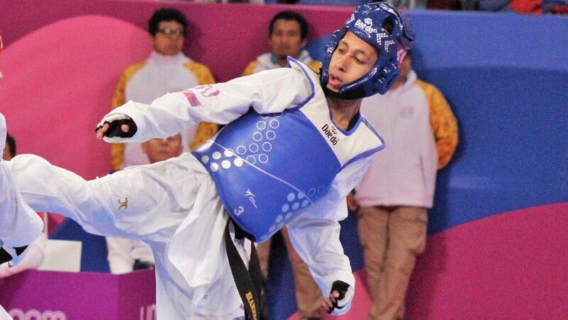 Peleador de Taekwondo en acción