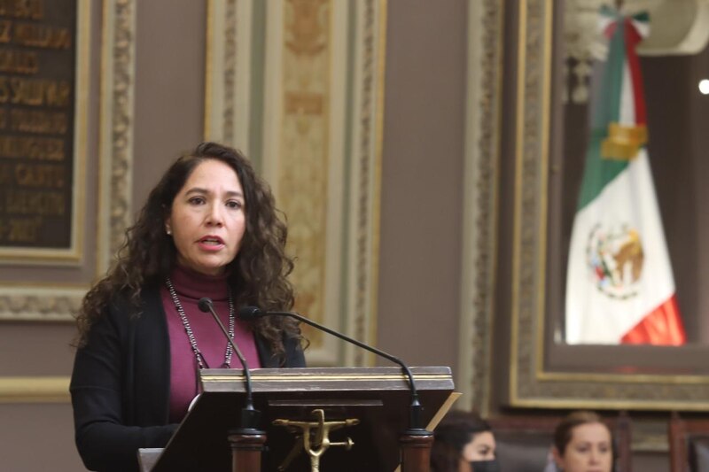 La diputada federal por Morena, Aleida Alavez Ruiz, durante su participación en la tribuna de la Cámara de Diputados.