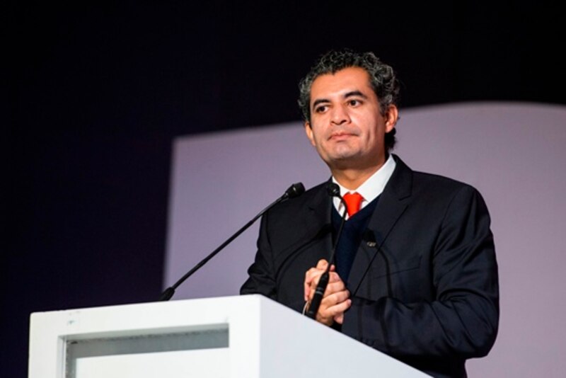 El presidente de México, Enrique Peña Nieto, da un discurso en un evento público.