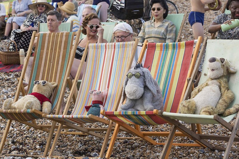 Winnie the Pooh y sus amigos en la playa