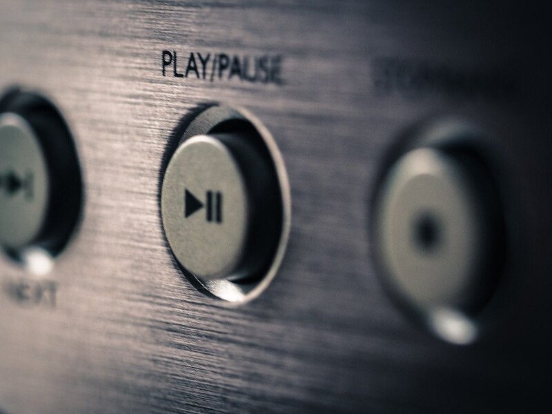 Botón de play en un reproductor de música
