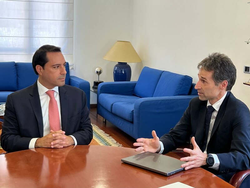 Reunión entre el presidente del Gobierno, Pedro Sánchez, y el líder del PP, Alberto Núñez Feijóo