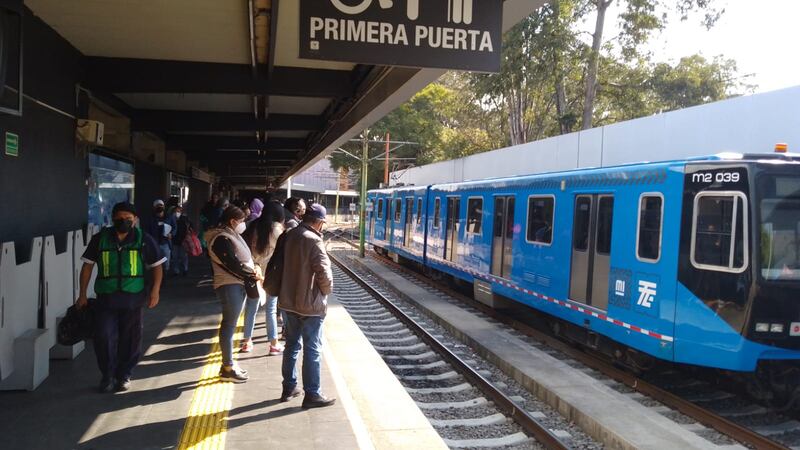 Tren en la estación