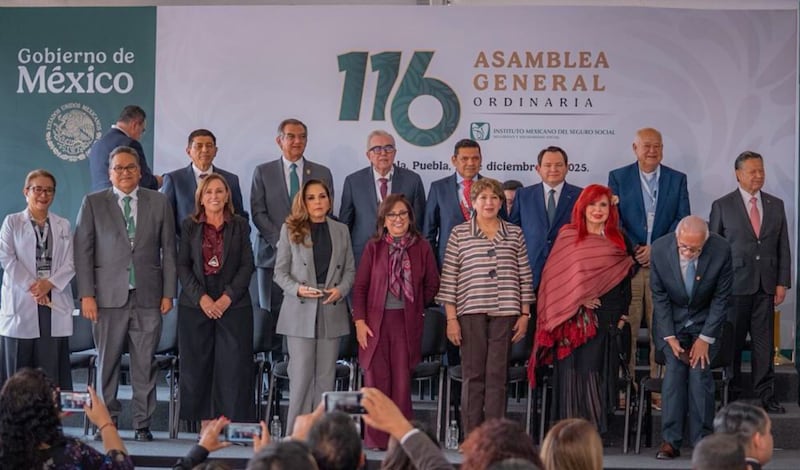 Gobernador de Sinaloa, Rocha Moya
El gobernador de Sinaloa participó en la 116 Asamblea General Ordinaria del IMSS