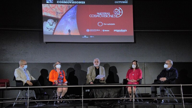 Mesa redonda sobre cosmovisiones en el México antiguo