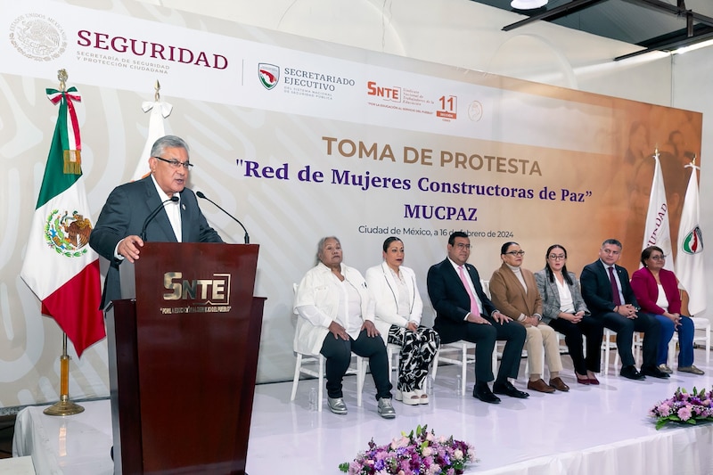 Title: Red de Mujeres Constructoras de Paz toma protesta en la Ciudad de México