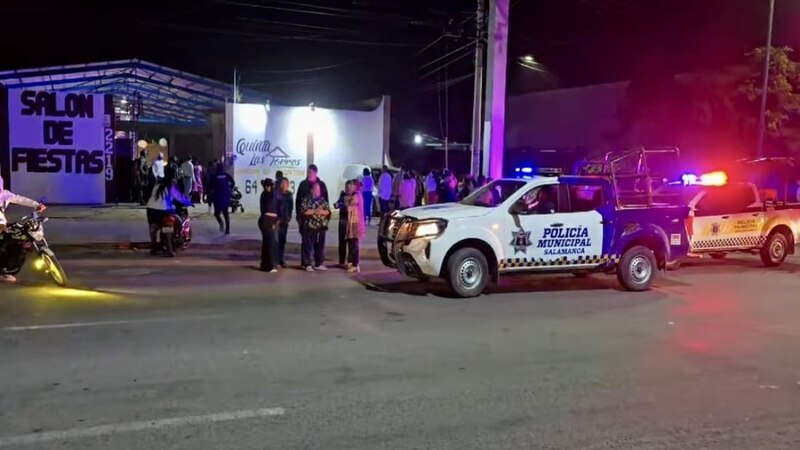 Fachada del salón de fiestas "Quintas Las Torres", donde ocurrió el ataque armado en una boda en Salamanca