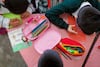 México reduce inversión educativa y hogares cargan con el costo, advierte la OCDE