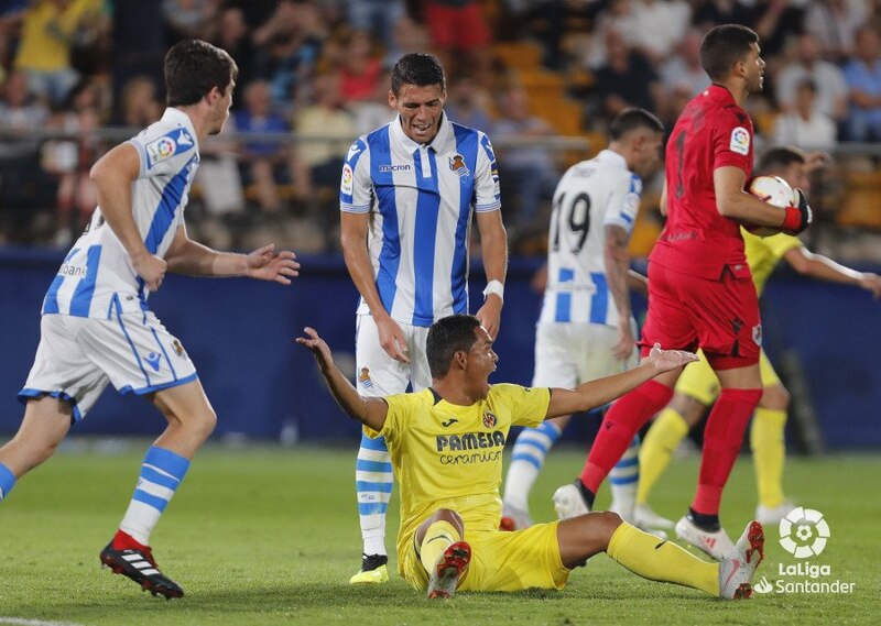 El jugador del Villarreal, Samuel Chukwueze, celebra su gol ante el Valencia