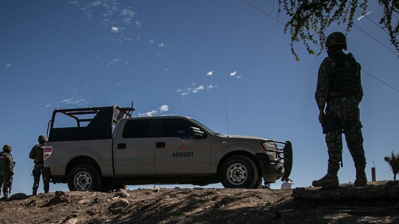 Soldados mexicanos en la frontera